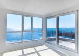 A Standard-sized Windows