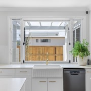 Gas Strut Windows Gold coast beach house